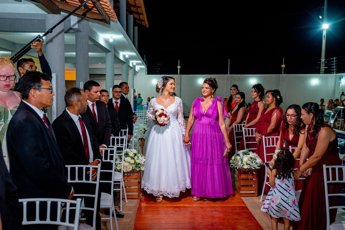 casamento ao ar livre noturno