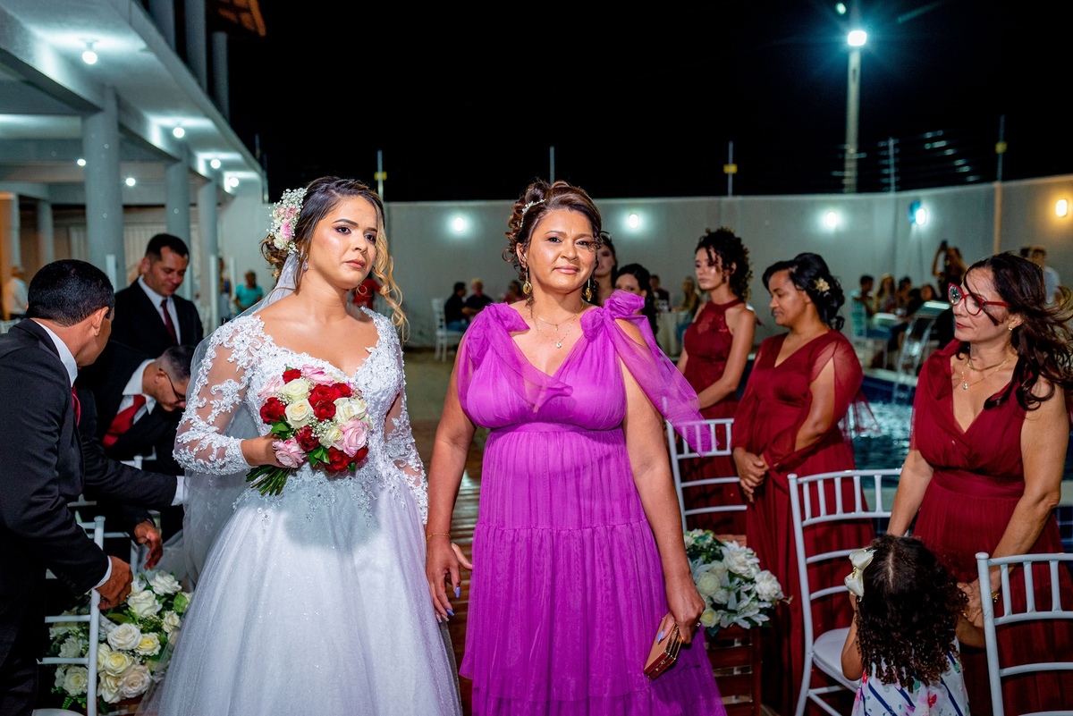 casamento ao ar livre noturno