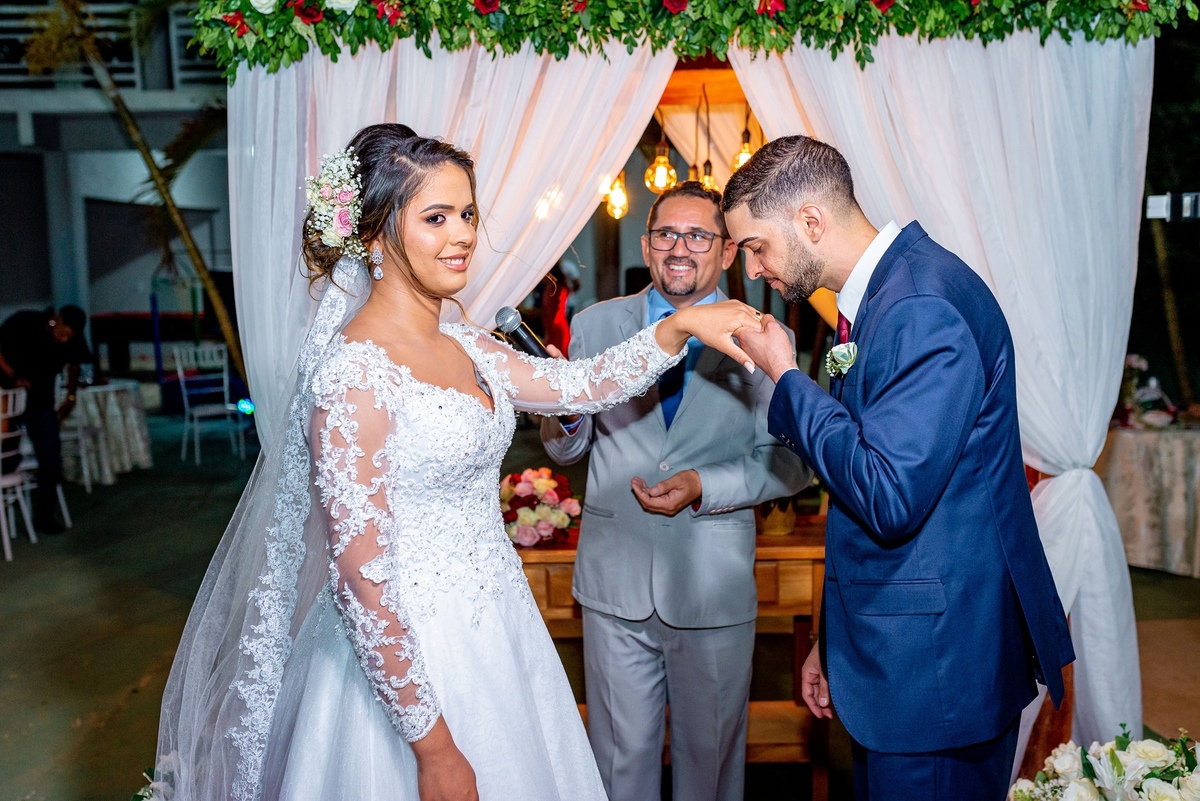 casamento ao ar livre noturno