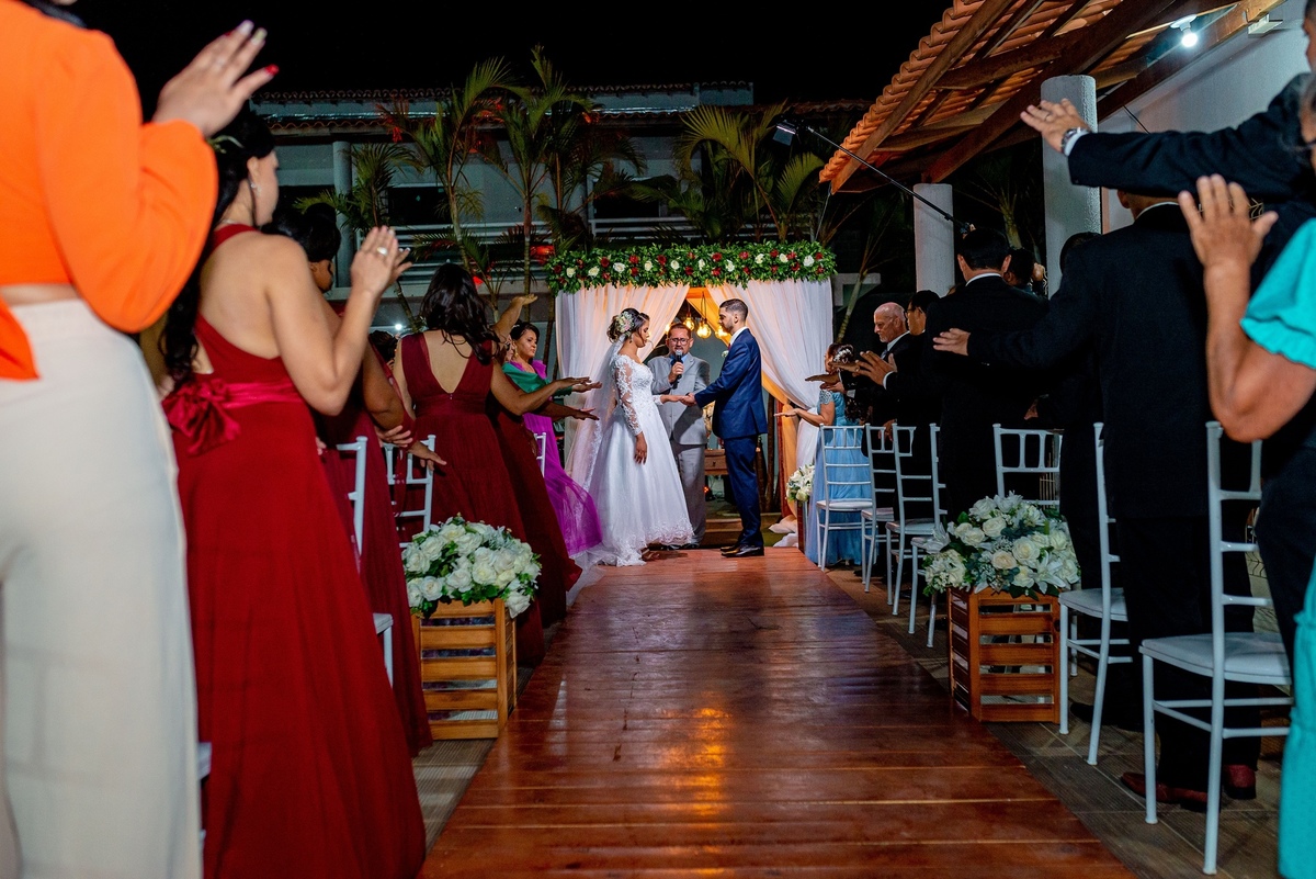 casamento ao ar livre noturno