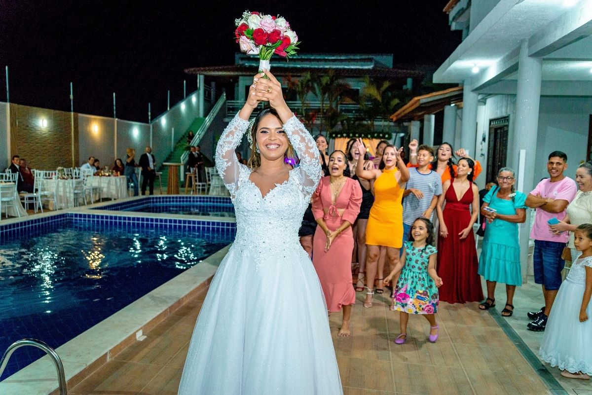 casamento ao ar livre noturno