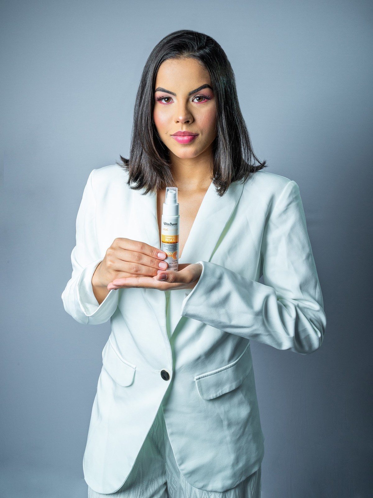 Retratos, Fotos de meninas, Ensaio de 15 anos , Fotografia individual , Quijingue Bahia Fotógrafo de moda, gestante, fotos de gestante, fotos no por do sol, fotos no rio, fotos em casal, ensaio de casal, pre casamento, formatura 