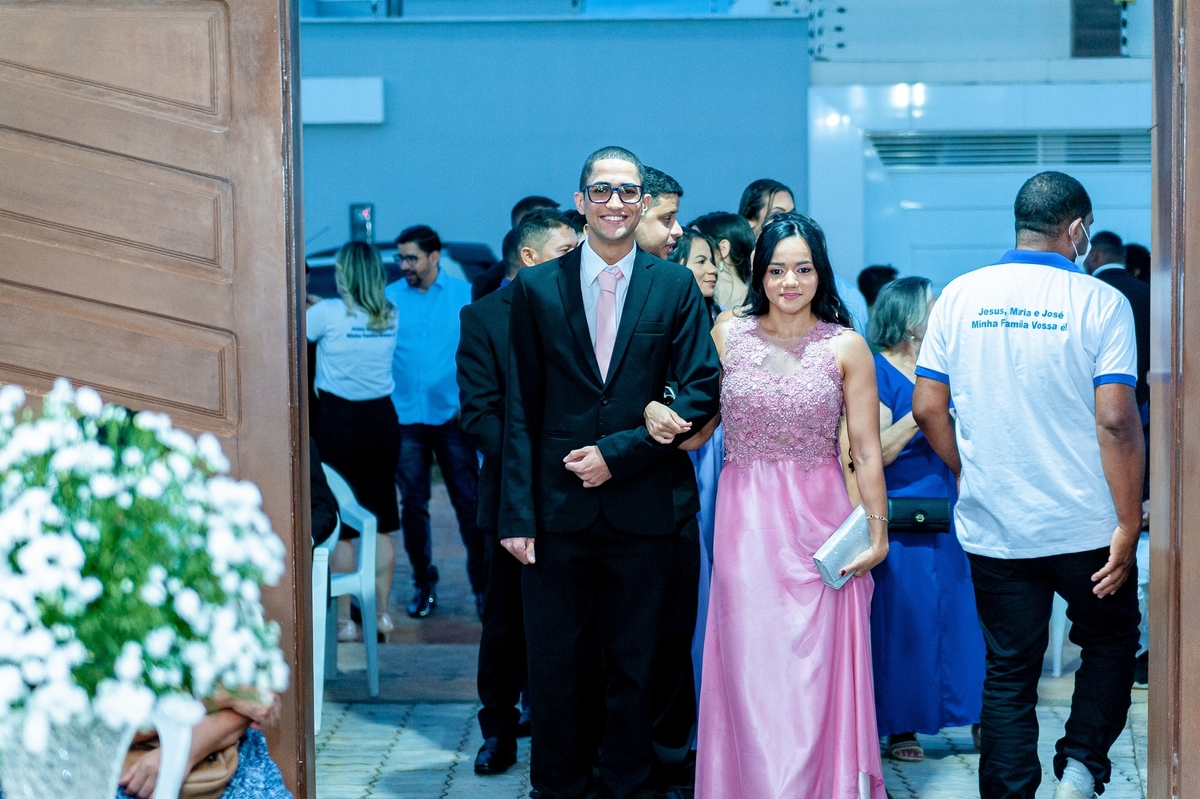 Retratos, Fotos de meninas, Ensaio de 15 anos , Fotografia individual , Quijingue Bahia Fotógrafo de moda, gestante, fotos de gestante, fotos no por do sol, fotos no rio, fotos em casal, ensaio de casal, pre casamento, formatura 