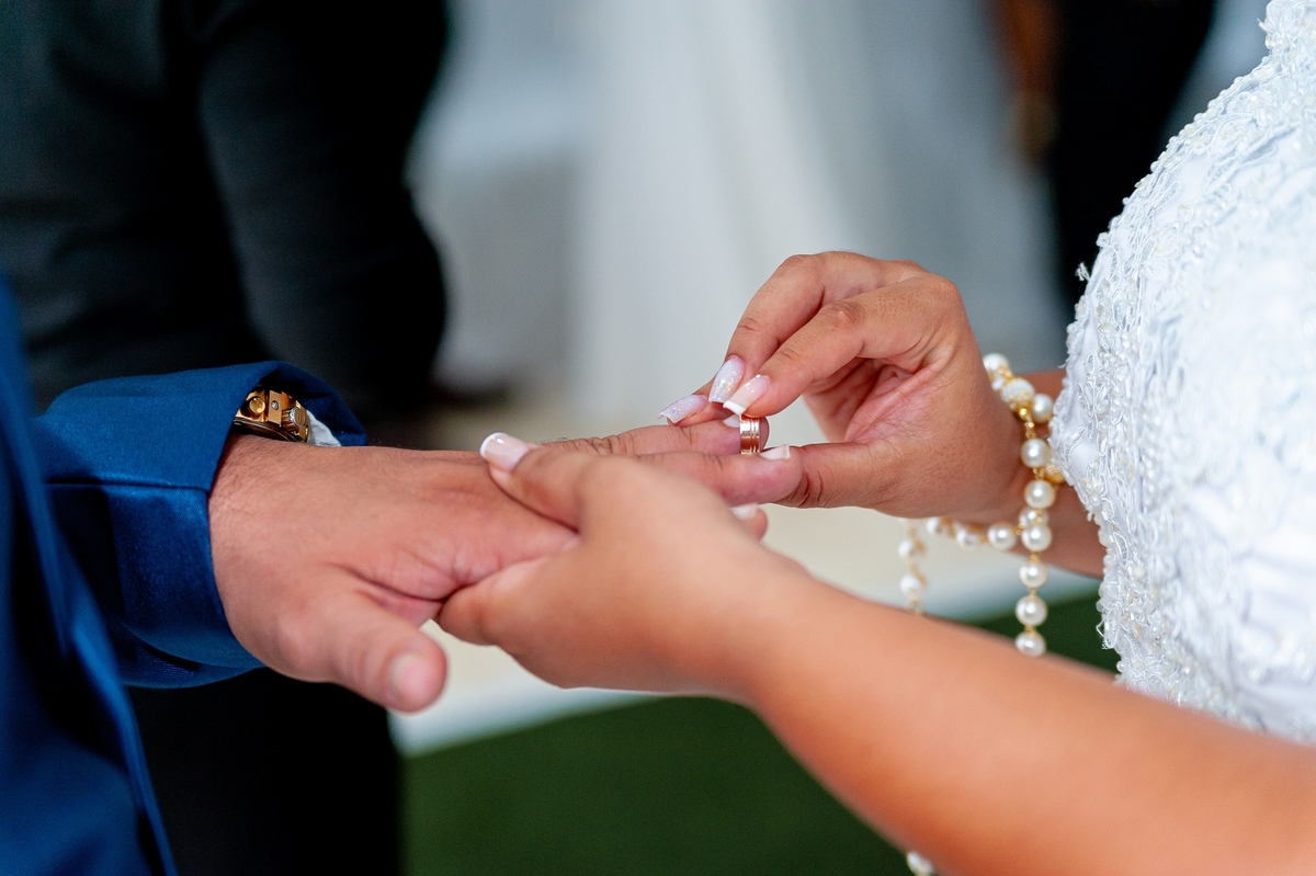 Retratos, Fotos de meninas, Ensaio de 15 anos , Fotografia individual , Quijingue Bahia Fotógrafo de moda, gestante, fotos de gestante, fotos no por do sol, fotos no rio, fotos em casal, ensaio de casal, pre casamento, formatura 