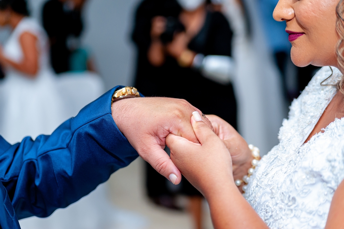 Retratos, Fotos de meninas, Ensaio de 15 anos , Fotografia individual , Quijingue Bahia Fotógrafo de moda, gestante, fotos de gestante, fotos no por do sol, fotos no rio, fotos em casal, ensaio de casal, pre casamento, formatura 