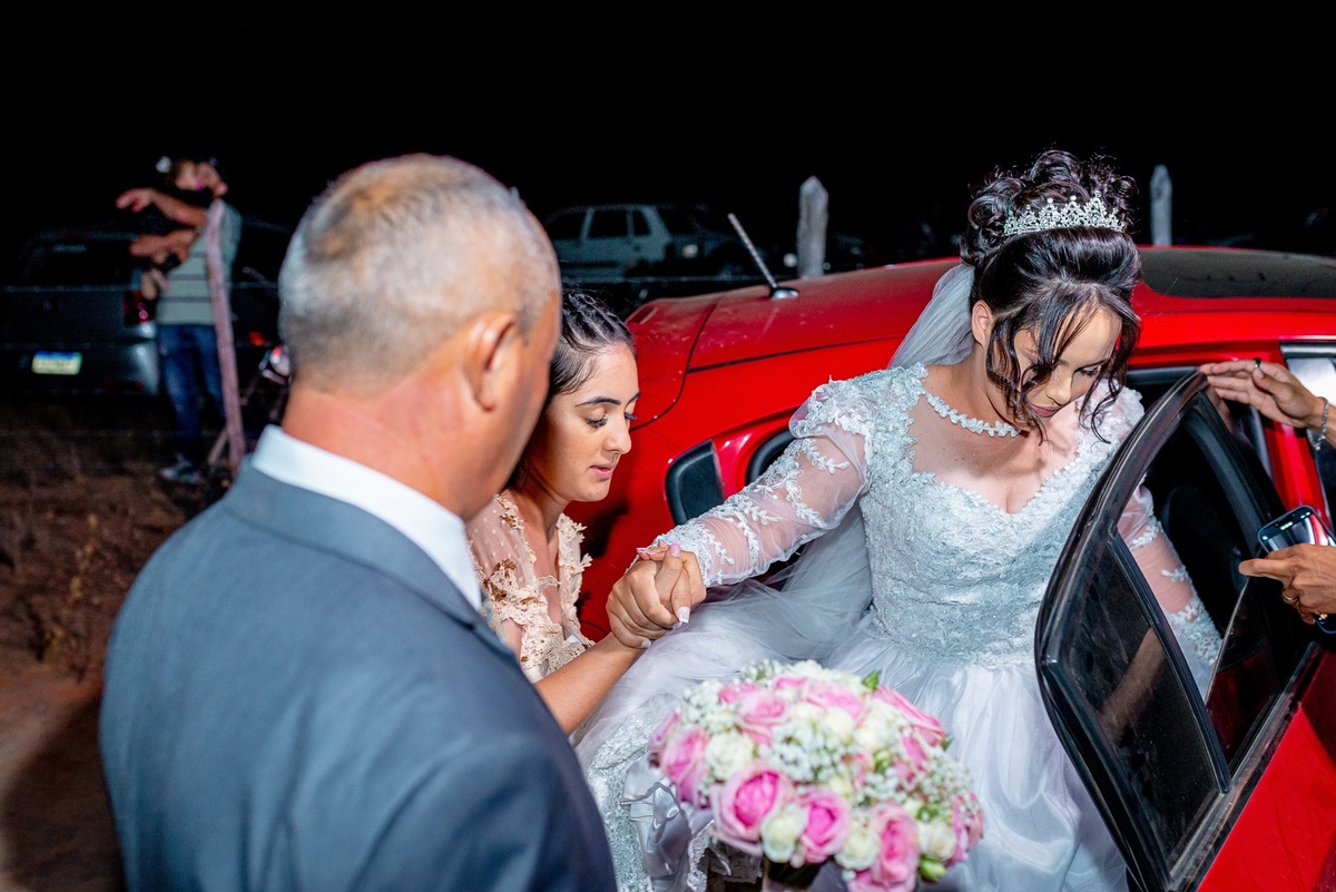 Retratos, Fotos de meninas, Ensaio de 15 anos , Fotografia individual , Quijingue Bahia Fotógrafo de moda, gestante, fotos de gestante, fotos no por do sol, fotos no rio, fotos em casal, ensaio de casal, pre casamento, formatura 