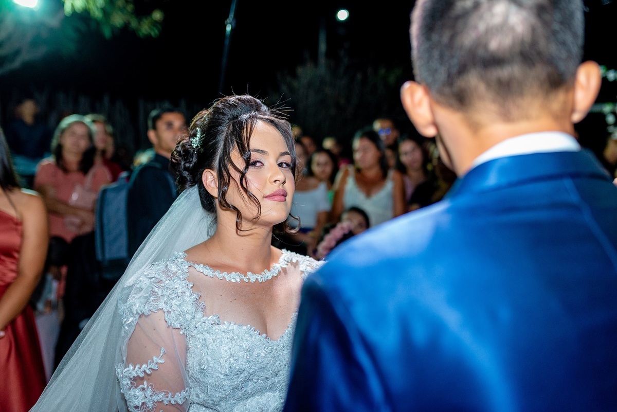 Retratos, Fotos de meninas, Ensaio de 15 anos , Fotografia individual , Quijingue Bahia Fotógrafo de moda, gestante, fotos de gestante, fotos no por do sol, fotos no rio, fotos em casal, ensaio de casal, pre casamento, formatura 