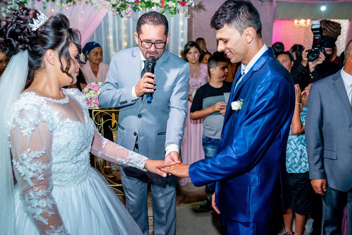 Retratos, Fotos de meninas, Ensaio de 15 anos , Fotografia individual , Quijingue Bahia Fotógrafo de moda, gestante, fotos de gestante, fotos no por do sol, fotos no rio, fotos em casal, ensaio de casal, pre casamento, formatura 