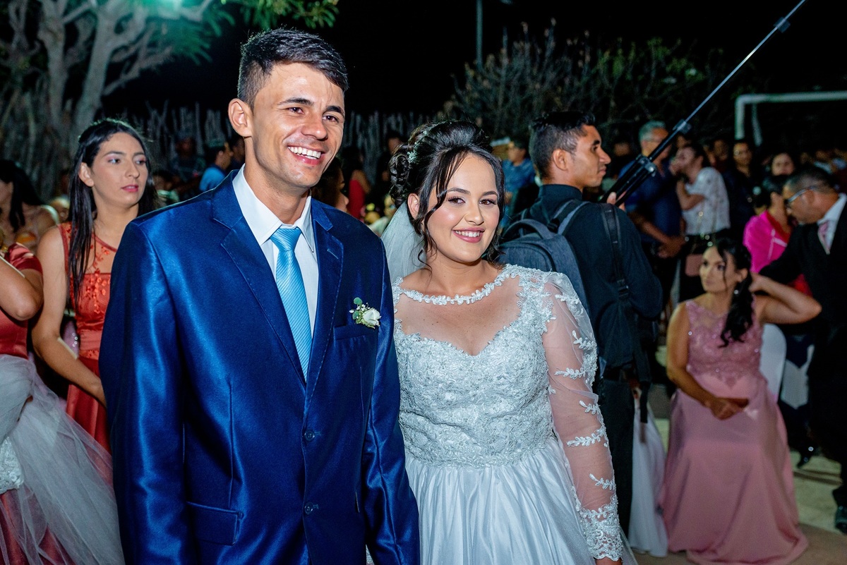 Retratos, Fotos de meninas, Ensaio de 15 anos , Fotografia individual , Quijingue Bahia Fotógrafo de moda, gestante, fotos de gestante, fotos no por do sol, fotos no rio, fotos em casal, ensaio de casal, pre casamento, formatura 