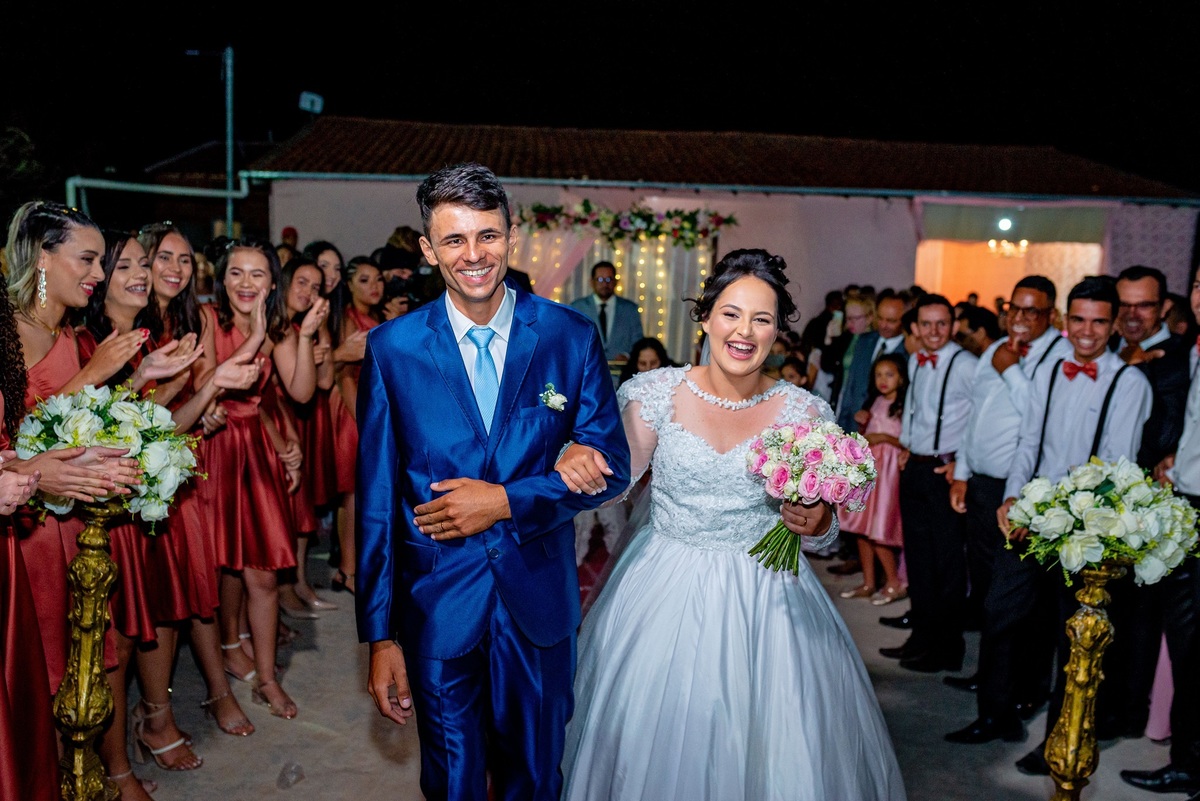 Retratos, Fotos de meninas, Ensaio de 15 anos , Fotografia individual , Quijingue Bahia Fotógrafo de moda, gestante, fotos de gestante, fotos no por do sol, fotos no rio, fotos em casal, ensaio de casal, pre casamento, formatura 
