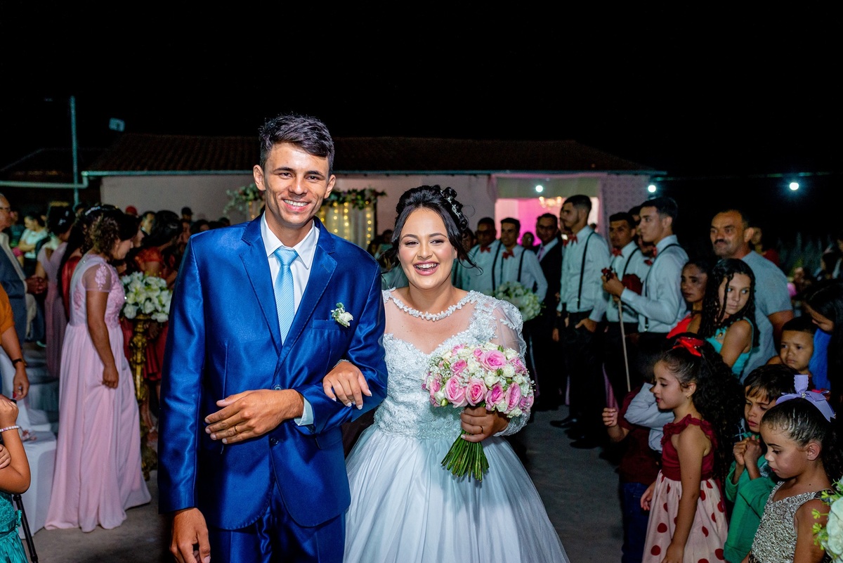 Retratos, Fotos de meninas, Ensaio de 15 anos , Fotografia individual , Quijingue Bahia Fotógrafo de moda, gestante, fotos de gestante, fotos no por do sol, fotos no rio, fotos em casal, ensaio de casal, pre casamento, formatura 