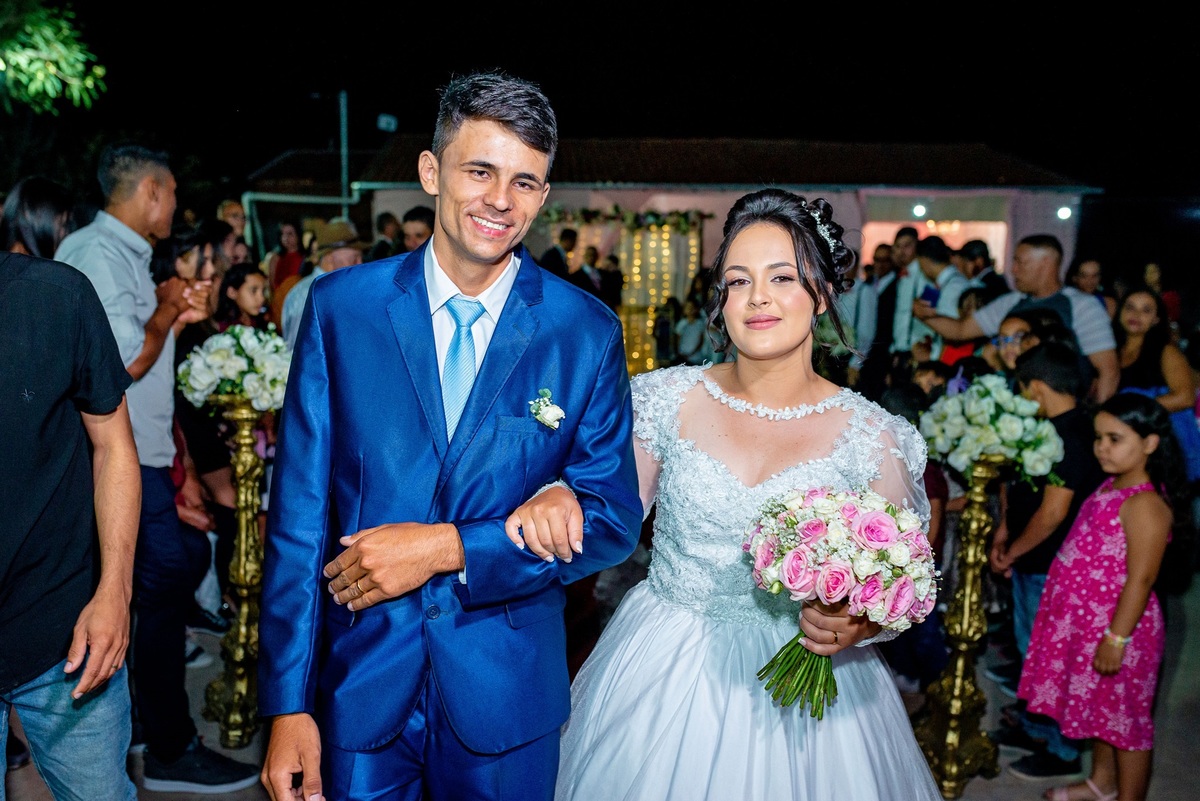 Retratos, Fotos de meninas, Ensaio de 15 anos , Fotografia individual , Quijingue Bahia Fotógrafo de moda, gestante, fotos de gestante, fotos no por do sol, fotos no rio, fotos em casal, ensaio de casal, pre casamento, formatura 