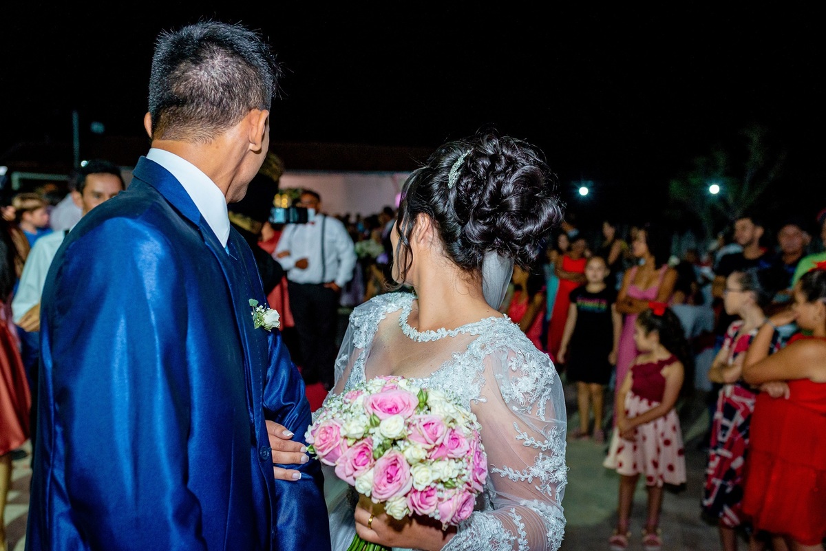 Retratos, Fotos de meninas, Ensaio de 15 anos , Fotografia individual , Quijingue Bahia Fotógrafo de moda, gestante, fotos de gestante, fotos no por do sol, fotos no rio, fotos em casal, ensaio de casal, pre casamento, formatura 