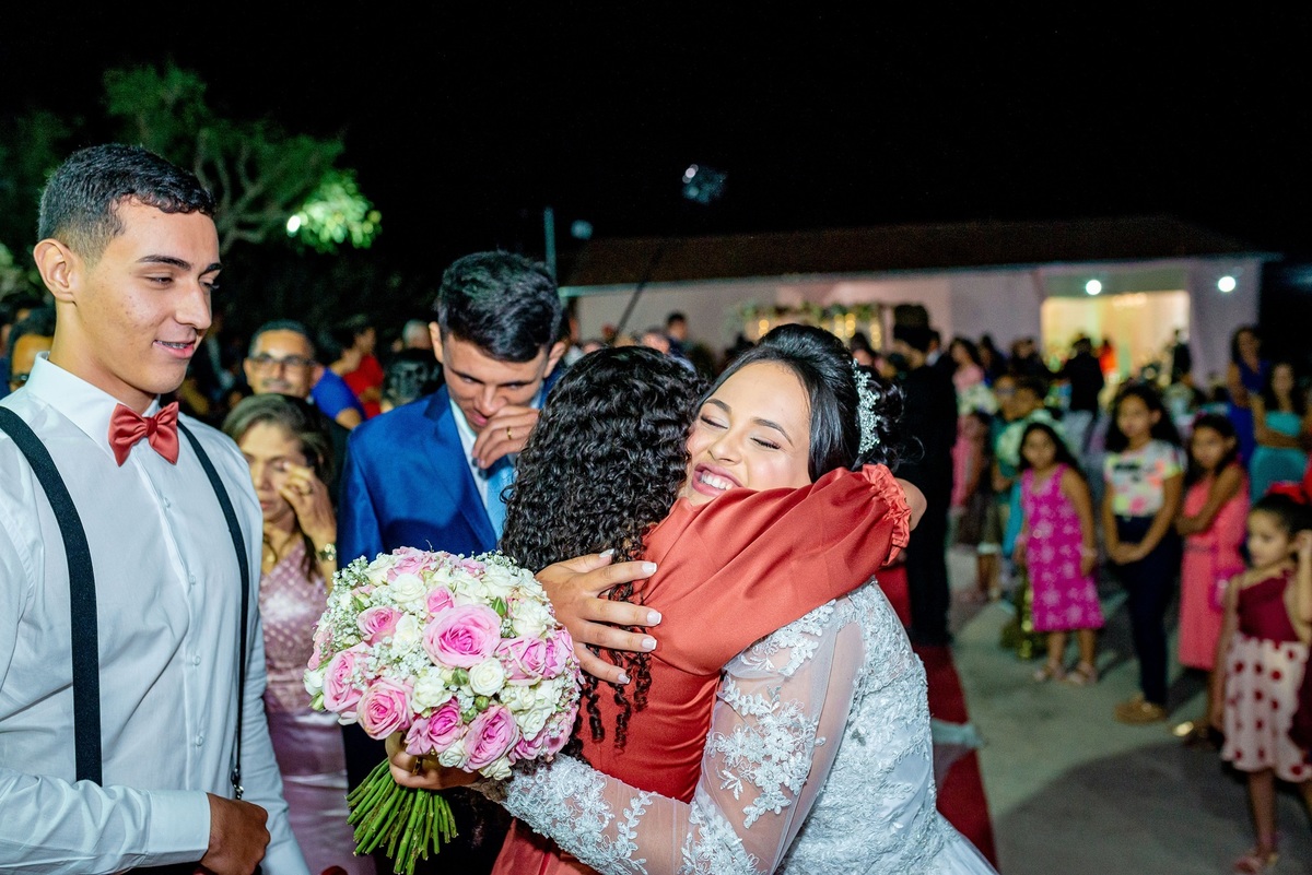 Retratos, Fotos de meninas, Ensaio de 15 anos , Fotografia individual , Quijingue Bahia Fotógrafo de moda, gestante, fotos de gestante, fotos no por do sol, fotos no rio, fotos em casal, ensaio de casal, pre casamento, formatura 