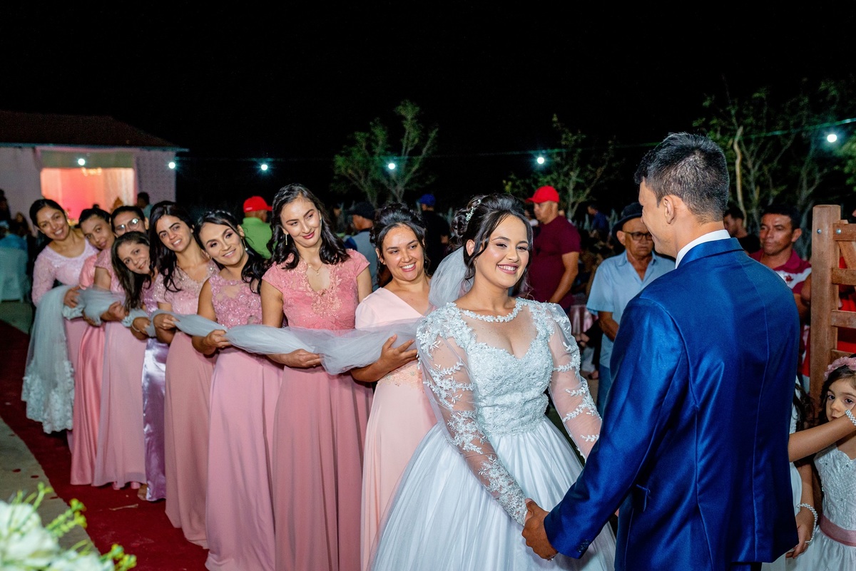 Retratos, Fotos de meninas, Ensaio de 15 anos , Fotografia individual , Quijingue Bahia Fotógrafo de moda, gestante, fotos de gestante, fotos no por do sol, fotos no rio, fotos em casal, ensaio de casal, pre casamento, formatura 