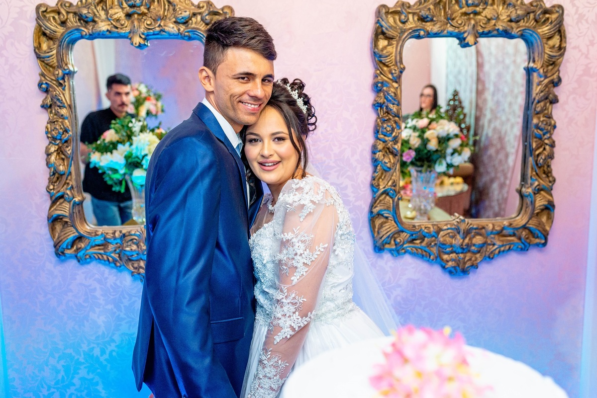 Retratos, Fotos de meninas, Ensaio de 15 anos , Fotografia individual , Quijingue Bahia Fotógrafo de moda, gestante, fotos de gestante, fotos no por do sol, fotos no rio, fotos em casal, ensaio de casal, pre casamento, formatura 