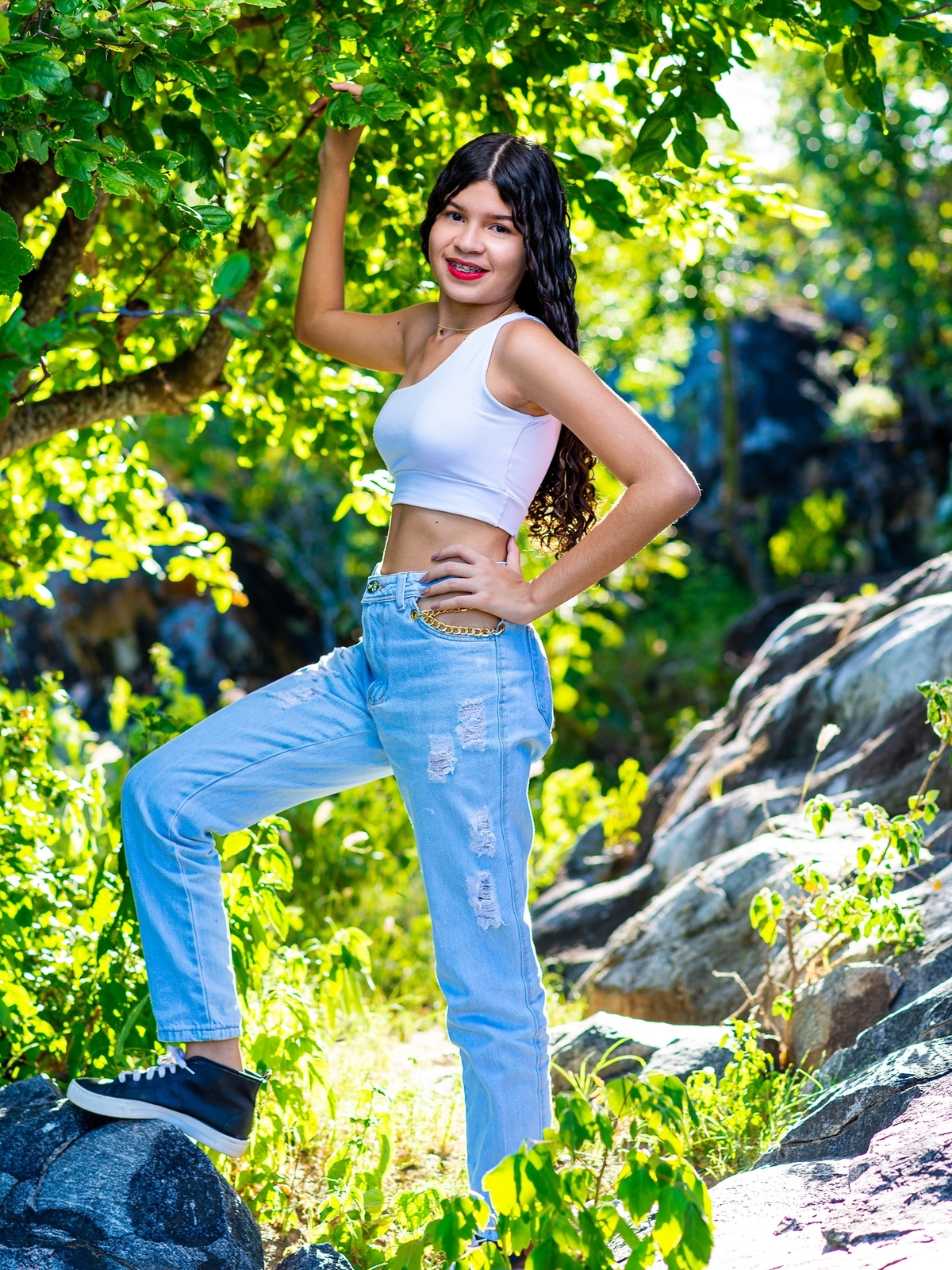 Ensaio fotográfico feminino externo, foto no rio quijingue, poses para ensaio de 15 anos 