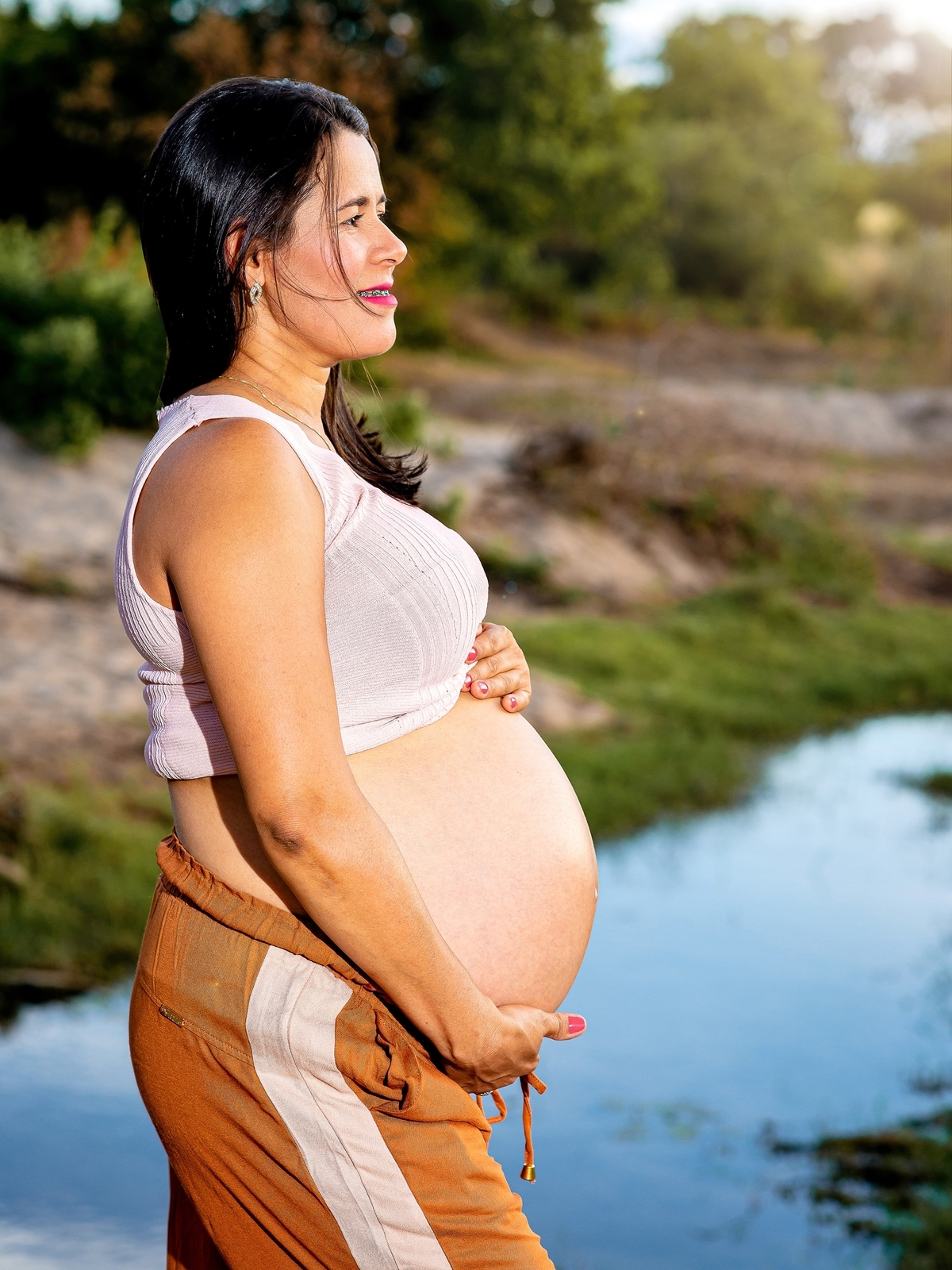 Ensaio fotográfico gestante em externa, fotos em rio, fotos lindas, gestação, fotos de gestante