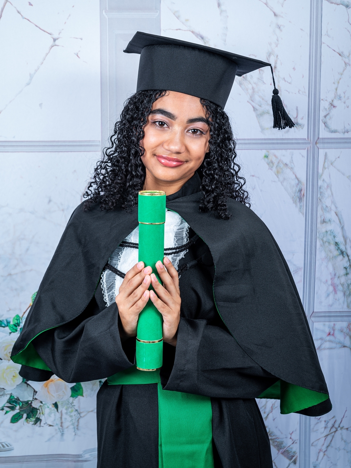 #Formatura
#Formando
#Conquista
#Graduação
#Orgulho
#Felicidade
#Celebração
#Sucesso
#Realização
#MomentoEspecial
#VidaAcadêmica
#Memórias
#AmigosDeFaculdade
#Despedida
#MetasCumpridas
#NovaEtapa
#SonhosRealizados
#Gratidão
#AlmaMater
#JornadaAcadêmica