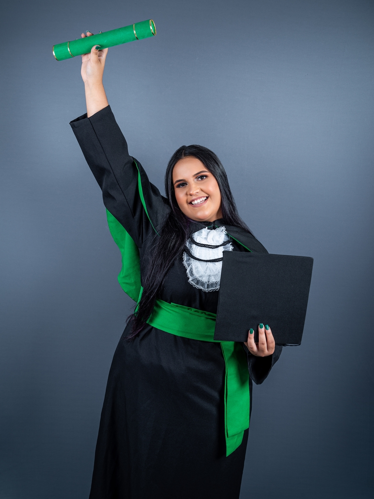 #Formatura
#Formando
#Conquista
#Graduação
#Orgulho
#Felicidade
#Celebração
#Sucesso
#Realização
#MomentoEspecial
#VidaAcadêmica
#Memórias
#AmigosDeFaculdade
#Despedida
#MetasCumpridas
#NovaEtapa
#SonhosRealizados
#Gratidão
#AlmaMater
#JornadaAcadêmica