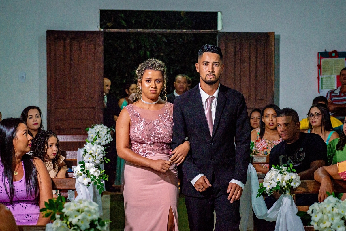 #Casamento
#Noiva
#Noivo
#Amor
#Felicidade
#Casal
#DiaDoCasamento
#Cerimônia
#FestaDeCasamento
#VotosDeCasamento
#CelebrandoOAmor
#CasamentoDosSonhos