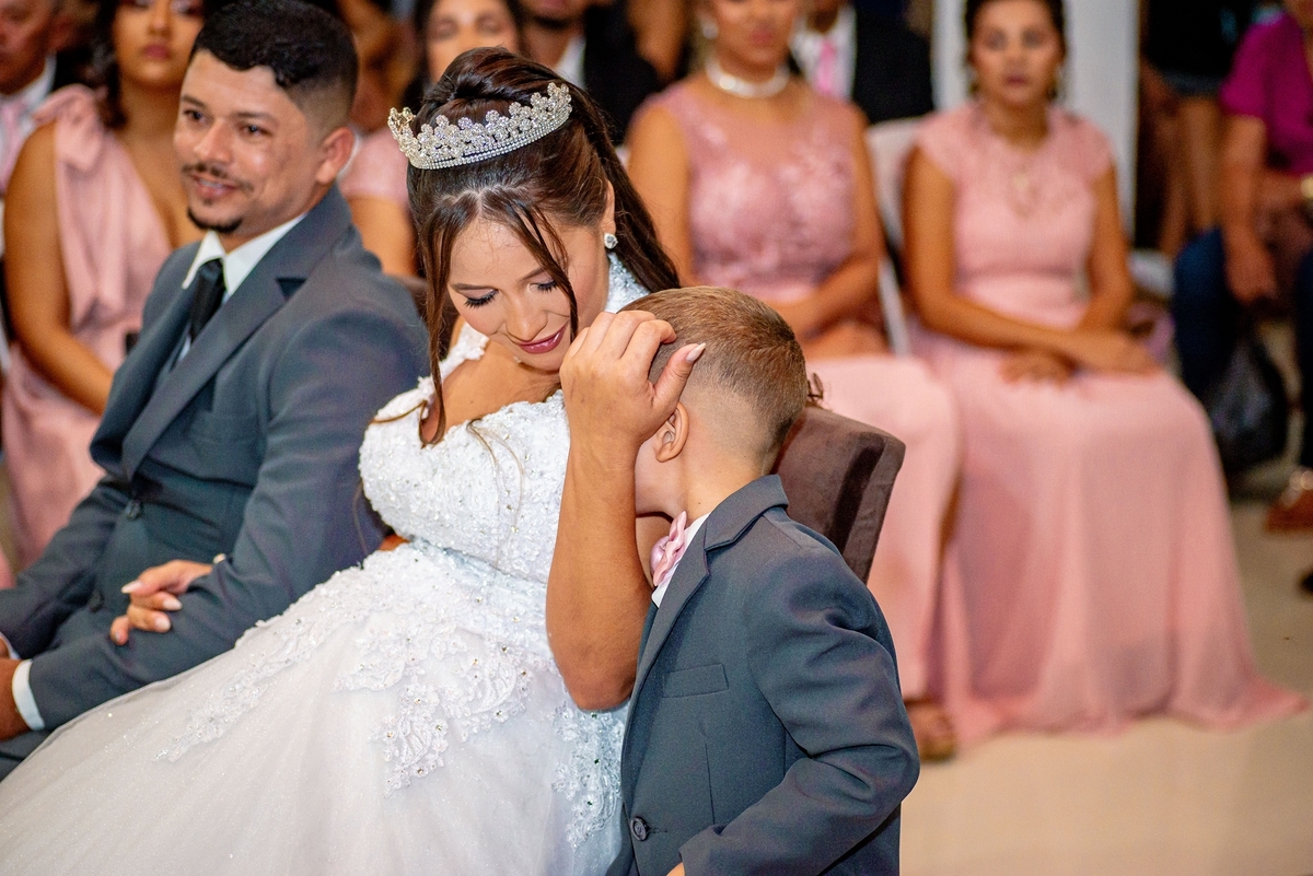 #Casamento
#Noiva
#Noivo
#Amor
#Felicidade
#Casal
#DiaDoCasamento
#Cerimônia
#FestaDeCasamento
#VotosDeCasamento
#CelebrandoOAmor
#CasamentoDosSonhos