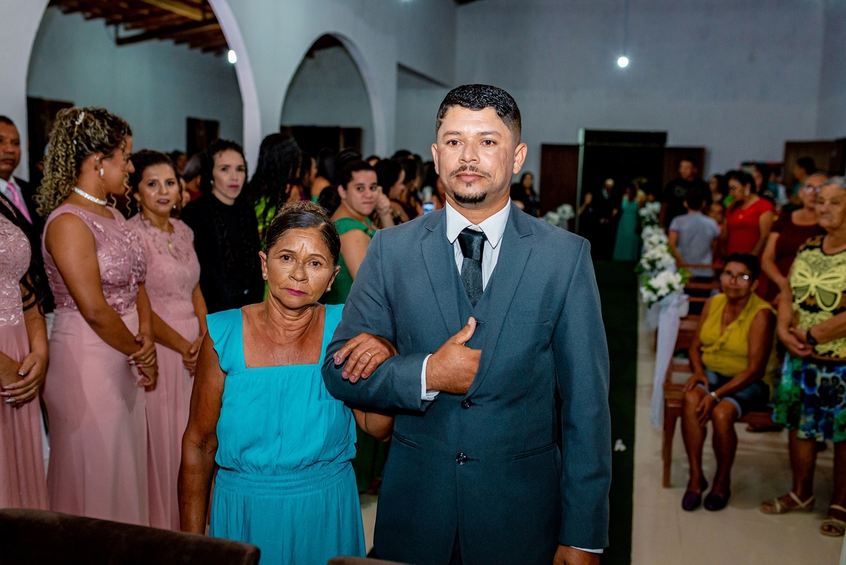 #Casamento
#Noiva
#Noivo
#Amor
#Felicidade
#Casal
#DiaDoCasamento
#Cerimônia
#FestaDeCasamento
#VotosDeCasamento
#CelebrandoOAmor
#CasamentoDosSonhos