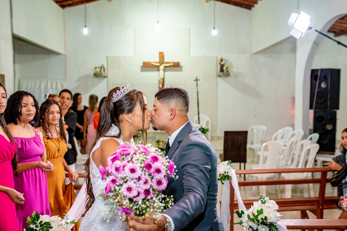 #Casamento
#Noiva
#Noivo
#Amor
#Felicidade
#Casal
#DiaDoCasamento
#Cerimônia
#FestaDeCasamento
#VotosDeCasamento
#CelebrandoOAmor
#CasamentoDosSonhos