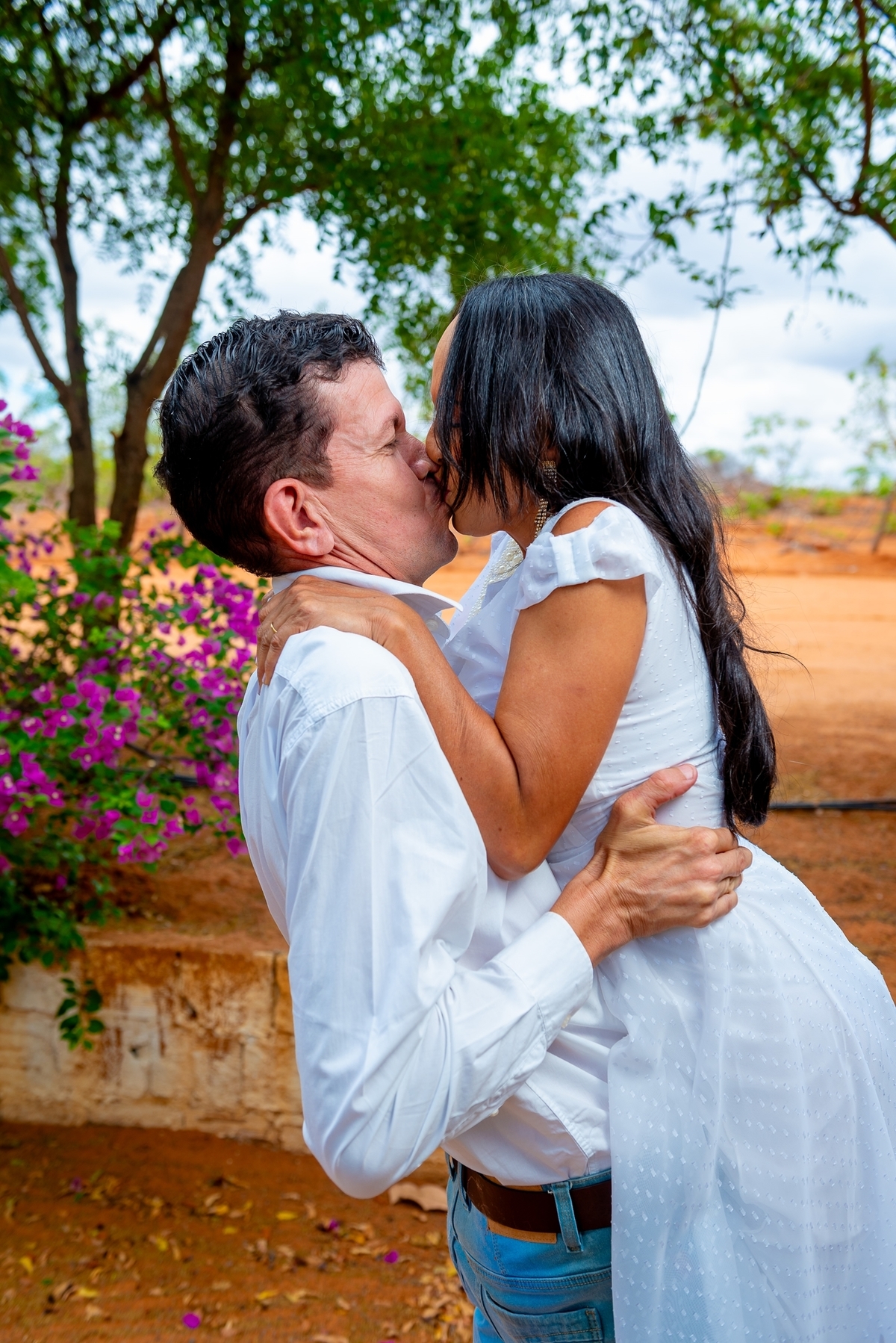 ensaio fotográfico de  casal pré casamento, fotos de casais