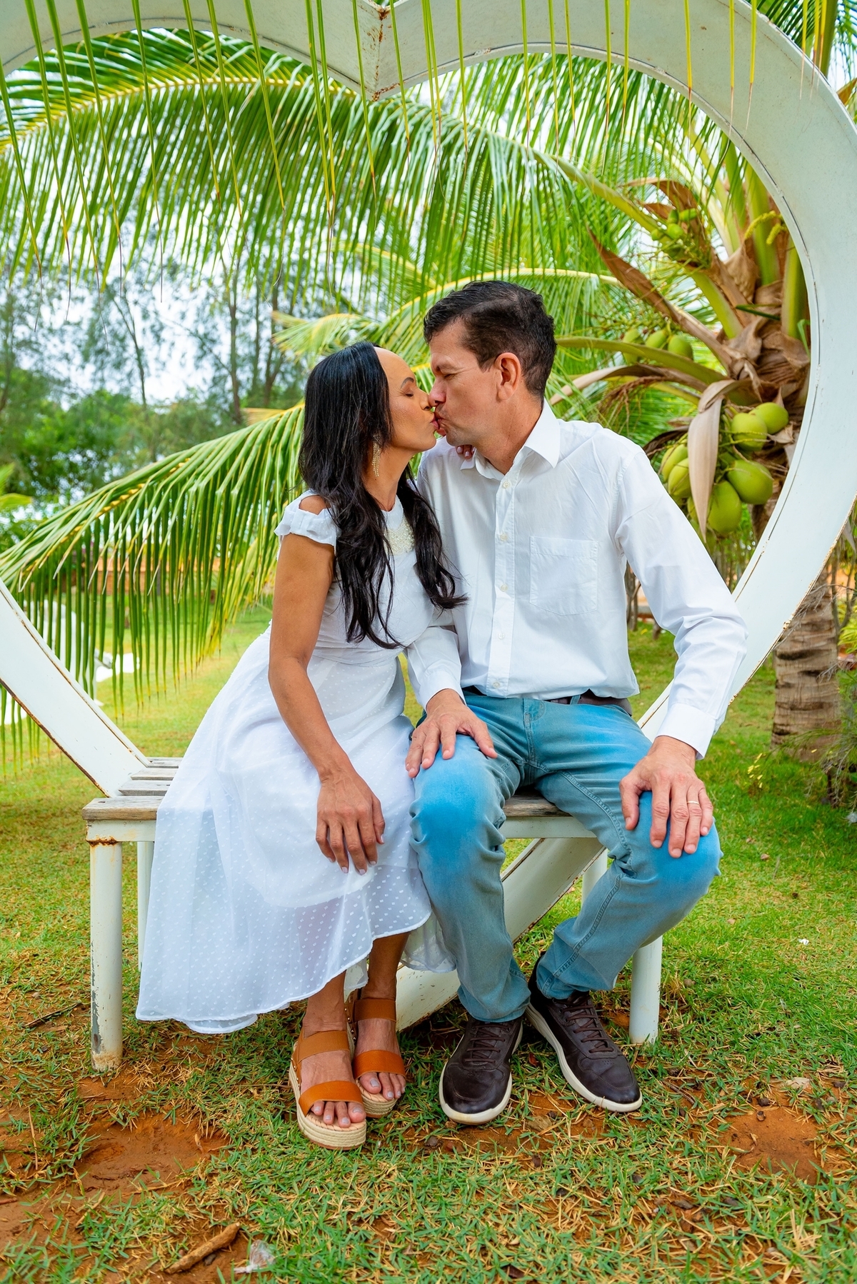 ensaio fotográfico de  casal pré casamento, fotos de casais