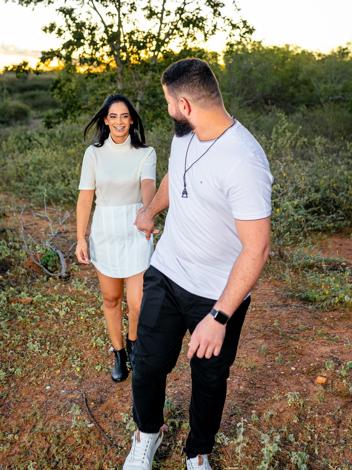 #Casamento #CasamentoDosSonhos #Noiva #Noivo #Amor #Felicidade #Cerimônia #Celebração #CasamentoPerfeito #VestidoDeNoiva #TernoDoNoivo #Aliança #AmorEterno #Casal #Família #UniãodeAlmas #MomentoMágico #JuntosParaSempre #FestaDeCasamento #CasamentoRomântic