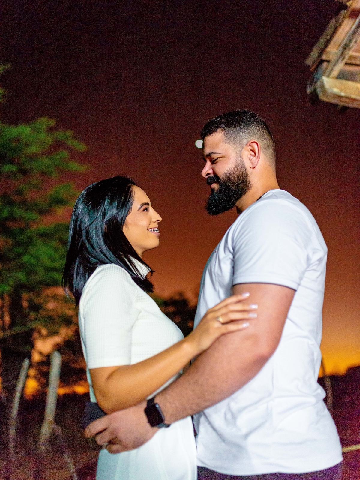 #Casamento #CasamentoDosSonhos #Noiva #Noivo #Amor #Felicidade #Cerimônia #Celebração #CasamentoPerfeito #VestidoDeNoiva #TernoDoNoivo #Aliança #AmorEterno #Casal #Família #UniãodeAlmas #MomentoMágico #JuntosParaSempre #FestaDeCasamento #CasamentoRomântic