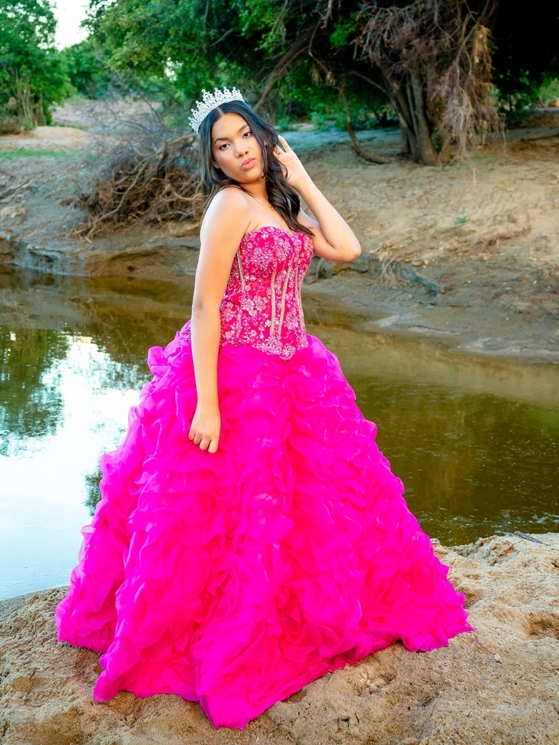 #EnsaioFotográfico #15Anos #Princesa #MemóriasInesquecíveis #FotografiaProfissional