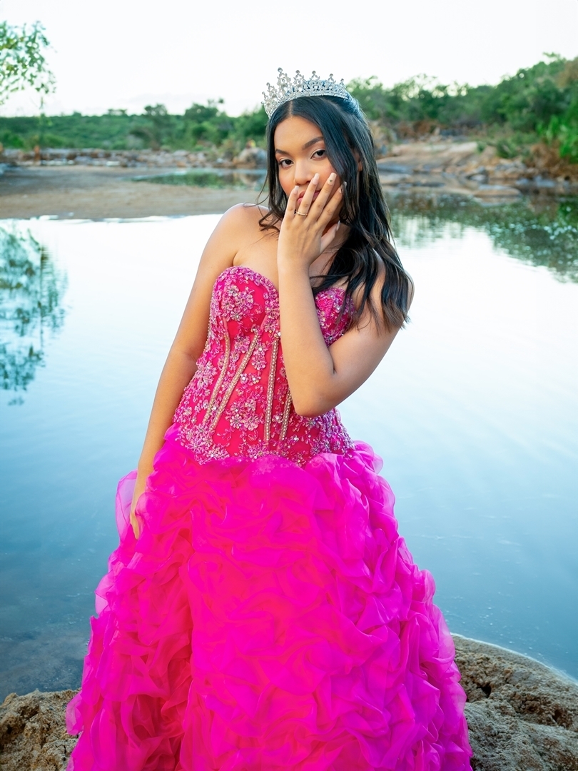 #EnsaioFotográfico #15Anos #Princesa #MemóriasInesquecíveis #FotografiaProfissional