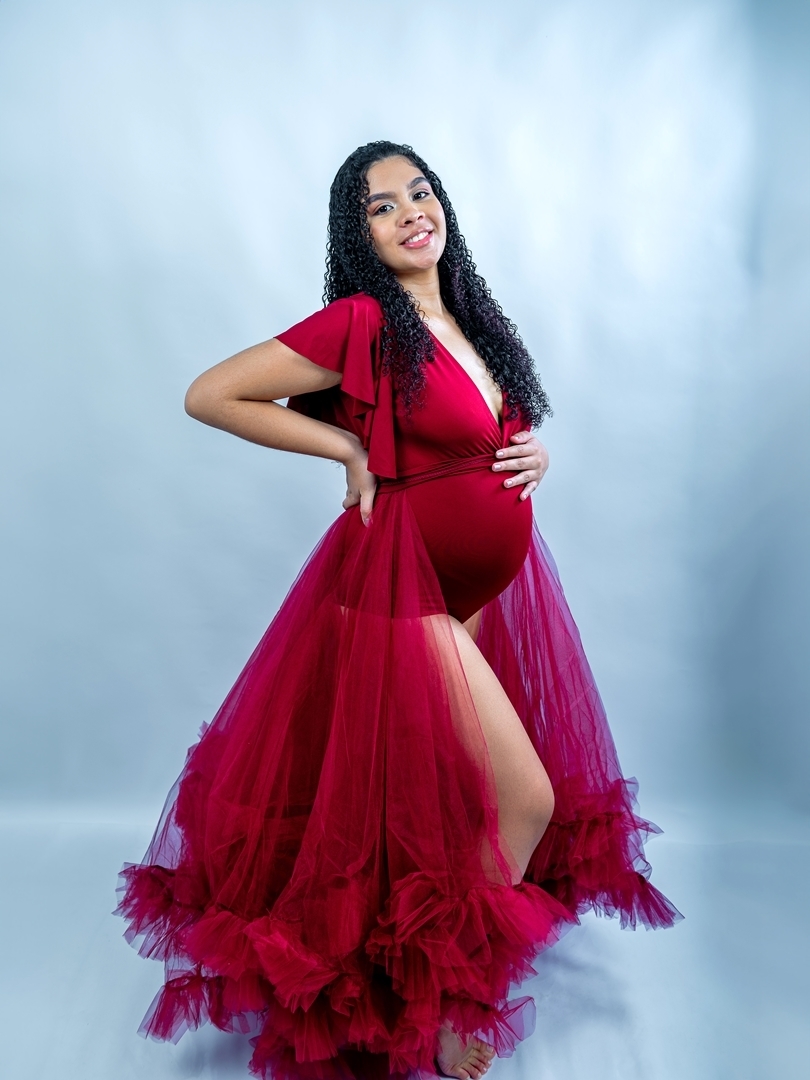 #EnsaioGestante #Maternidade #AmorMaterno #Barriguda #Gravidez #FotografiaGestante #MomentoMágico #Expectativa #Família #FuturoPapai #FuturaMamãe #AmorIncondicional #BebêàCaminho #VidaNova #Emoção #Vínculo #BarrigaDeGrávida #AmorEmGestação #EnsaioFotográf