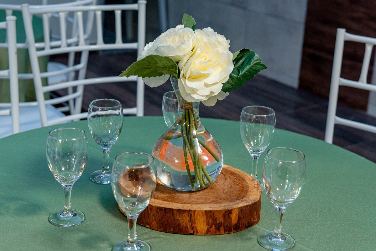 #Casamento #CasamentoDosSonhos #Noiva #Noivo #Amor #Felicidade #Cerimônia #Celebração #CasamentoPerfeito #VestidoDeNoiva #TernoDoNoivo #Aliança #AmorEterno #Casal #Família #UniãodeAlmas #MomentoMágico #JuntosParaSempre #FestaDeCasamento #CasamentoRomântic