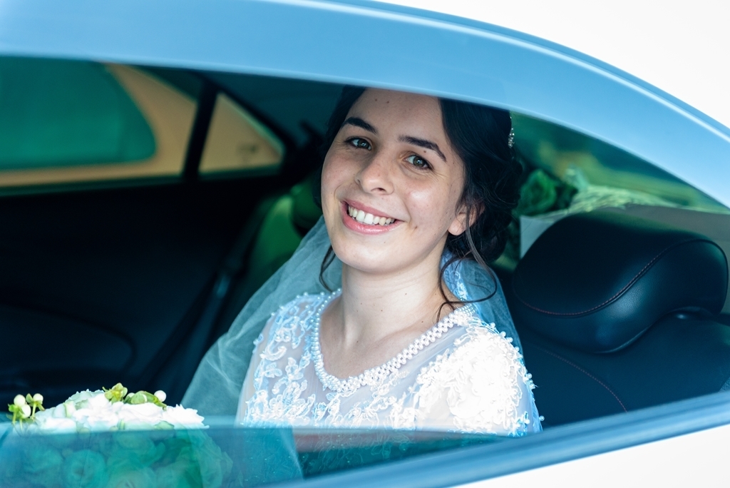 noiva no carro