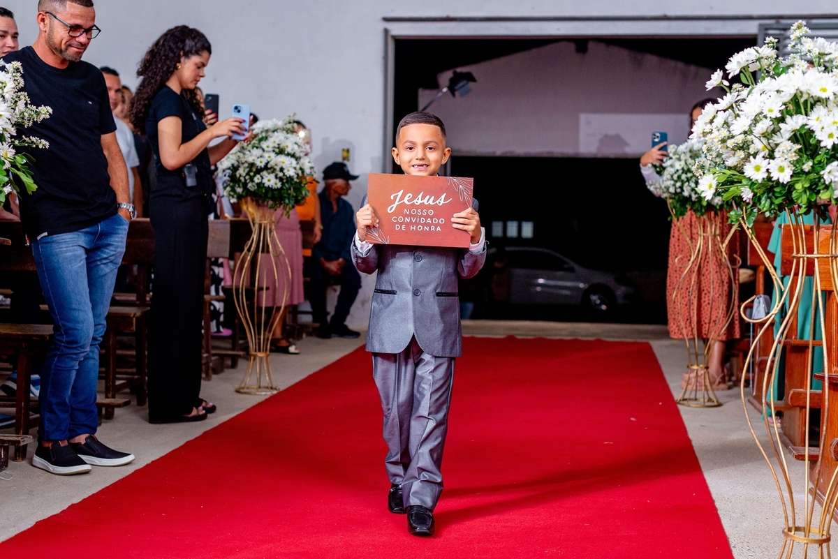 #CasamentoDosSonhos #PlanejamentoDeCasamento #DecoraçãoDeCasamento #VestidoDeNoiva #BuffetParaCasamento #CerimôniaDeCasamento #InspiraçãoParaCasamento #CasamentoElegante #DicasDeCasamento #OrganizaçãoDeCasamento #CasamentoPerfeito #Noiva2024 #CasamentoCom