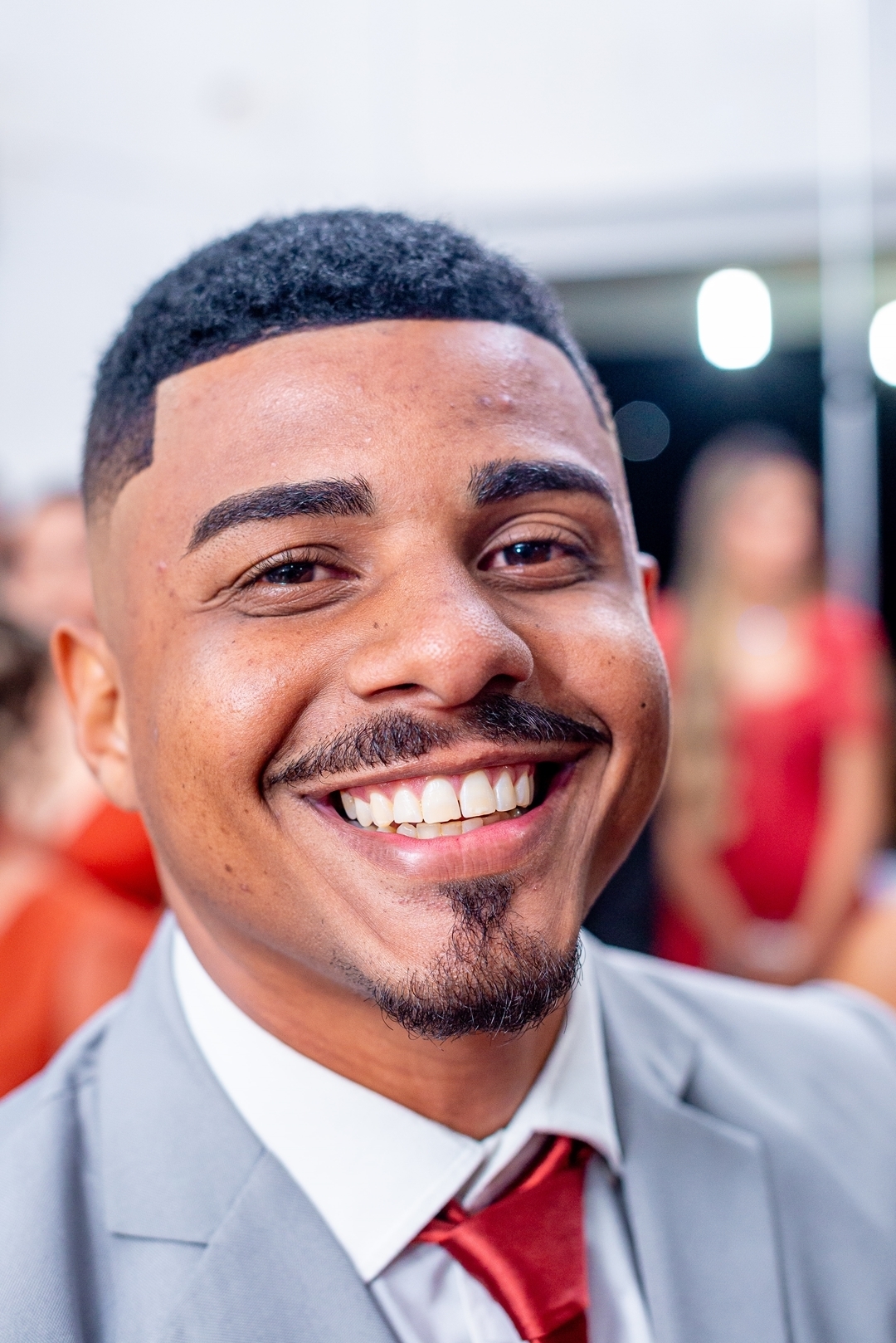 #CasamentoDosSonhos #PlanejamentoDeCasamento #DecoraçãoDeCasamento #VestidoDeNoiva #BuffetParaCasamento #CerimôniaDeCasamento #InspiraçãoParaCasamento #CasamentoElegante #DicasDeCasamento #OrganizaçãoDeCasamento #CasamentoPerfeito #Noiva2024 #CasamentoCom