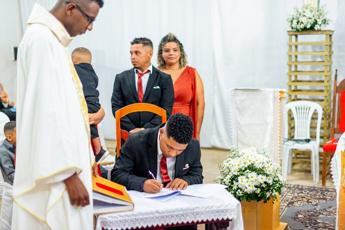 #CasamentoDosSonhos #PlanejamentoDeCasamento #DecoraçãoDeCasamento #VestidoDeNoiva #BuffetParaCasamento #CerimôniaDeCasamento #InspiraçãoParaCasamento #CasamentoElegante #DicasDeCasamento #OrganizaçãoDeCasamento #CasamentoPerfeito #Noiva2024 #CasamentoCom