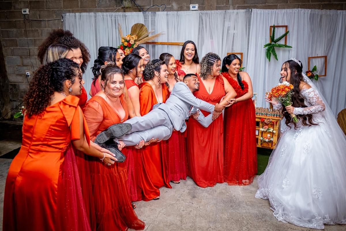 #CasamentoDosSonhos #PlanejamentoDeCasamento #DecoraçãoDeCasamento #VestidoDeNoiva #BuffetParaCasamento #CerimôniaDeCasamento #InspiraçãoParaCasamento #CasamentoElegante #DicasDeCasamento #OrganizaçãoDeCasamento #CasamentoPerfeito #Noiva2024 #CasamentoCom