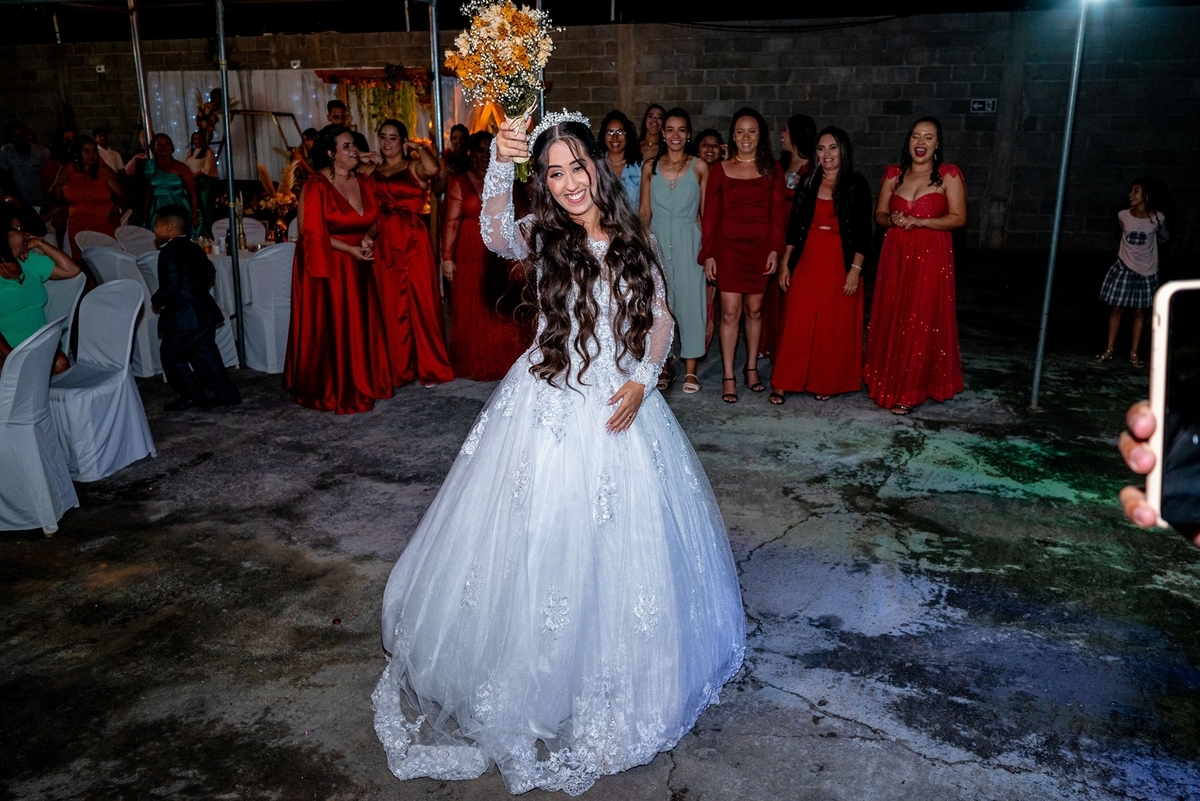 #CasamentoDosSonhos #PlanejamentoDeCasamento #DecoraçãoDeCasamento #VestidoDeNoiva #BuffetParaCasamento #CerimôniaDeCasamento #InspiraçãoParaCasamento #CasamentoElegante #DicasDeCasamento #OrganizaçãoDeCasamento #CasamentoPerfeito #Noiva2024 #CasamentoCom