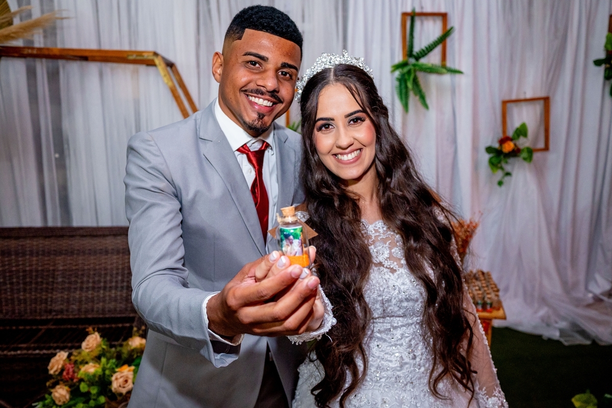 #CasamentoDosSonhos #PlanejamentoDeCasamento #DecoraçãoDeCasamento #VestidoDeNoiva #BuffetParaCasamento #CerimôniaDeCasamento #InspiraçãoParaCasamento #CasamentoElegante #DicasDeCasamento #OrganizaçãoDeCasamento #CasamentoPerfeito #Noiva2024 #CasamentoCom