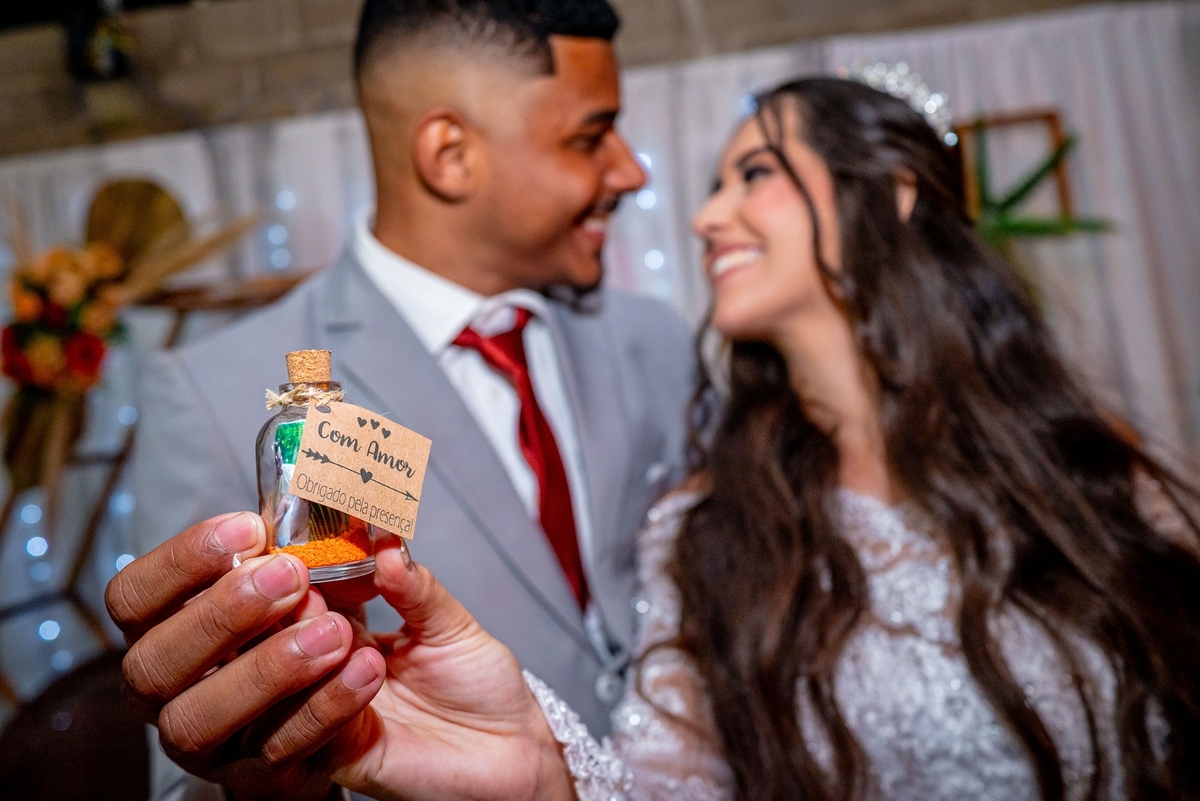 #CasamentoDosSonhos #PlanejamentoDeCasamento #DecoraçãoDeCasamento #VestidoDeNoiva #BuffetParaCasamento #CerimôniaDeCasamento #InspiraçãoParaCasamento #CasamentoElegante #DicasDeCasamento #OrganizaçãoDeCasamento #CasamentoPerfeito #Noiva2024 #CasamentoCom