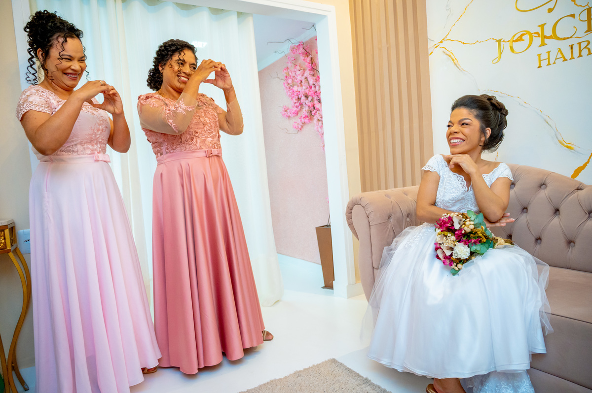 #fotografiadecasamento #casamentoaoarlivre #casamentorustico #noiva2025 #ensaionupcial #casamentonocampo #decoracaoboho #weddingphotography #weddingphotographerbrasil #fotografodecasamento #inspiracaodecasamento #makingofnoiva #sunsetwedding #casamentorea