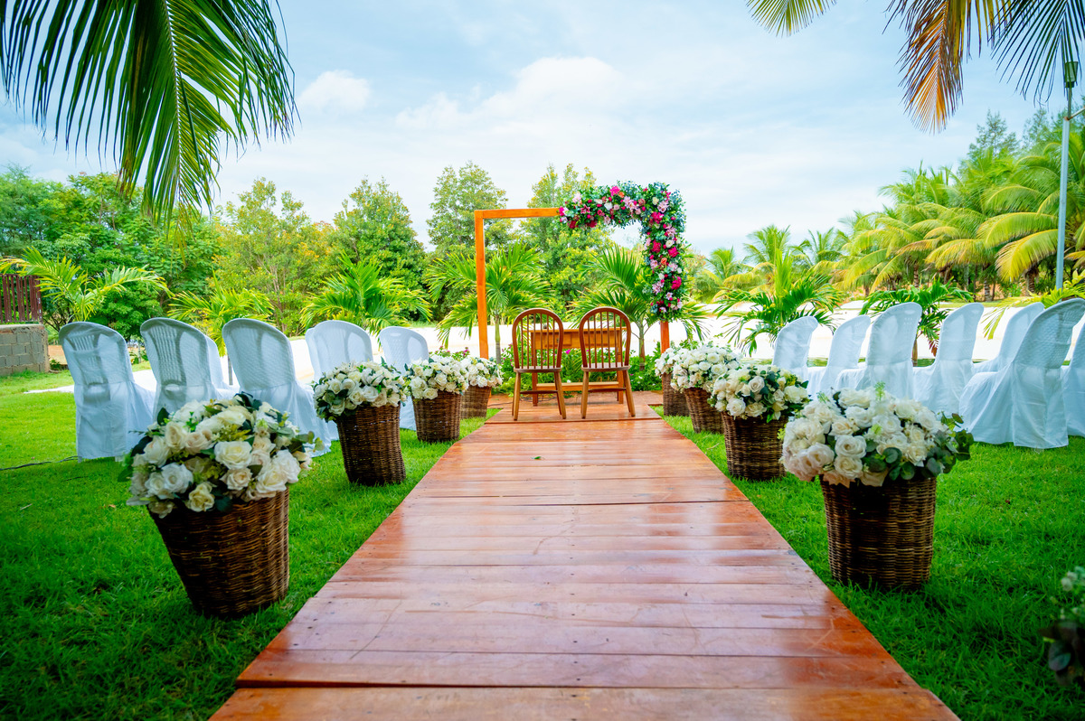 #fotografiadecasamento #casamentoaoarlivre #casamentorustico #noiva2025 #ensaionupcial #casamentonocampo #decoracaoboho #weddingphotography #weddingphotographerbrasil #fotografodecasamento #inspiracaodecasamento #makingofnoiva #sunsetwedding #casamentorea