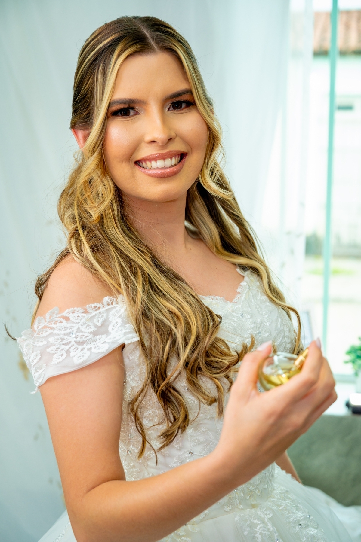 Fotografia de casamento ao ar livre em Monte Santo com Maria Izabel e Diego. Amor, emoção e momentos únicos registrados com estilo profissional. Fotógrafo de casamento, fotos da noiva, noivo e cerimônia. #JuniorFotografia