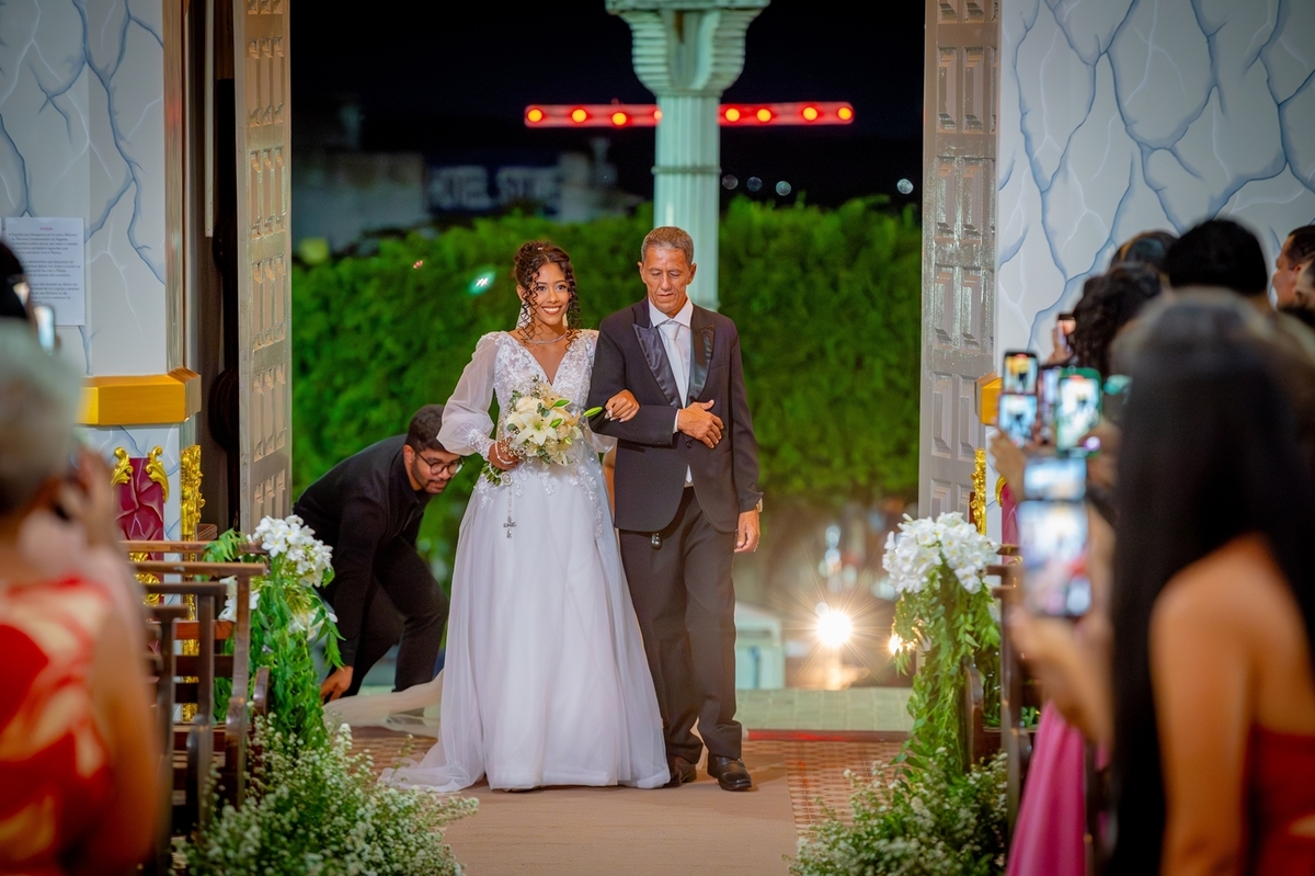 casamento Ellen e Elânio

casamento em Monte Santo

casamento em Monte Santo BA

casamento no interior da Bahia

casamento religioso

casamento na igreja

casamento católico

noivos apaixonados

cerimônia de casamento

fotógrafo de casamento em Monte Sant
