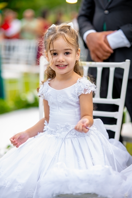 poses para casamento ao ar livre, como tirar fotos lindas, fotos perfeitas em casamento ao ar livre, o vestido de noiva mais lindo e perfeito, o melhor vestido para casamento ao ar livre, onde encontrar o local perfeito para casamento ao ar livre