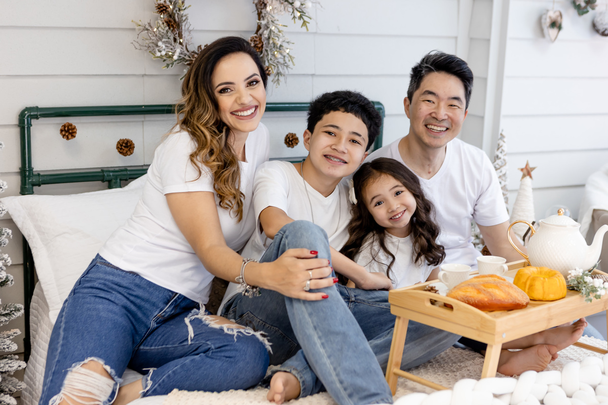 natal-noel-natal2022-papainoel-granjaviana-cotia-ensaiocotia-fotografia-estudiogranjaviana-kekeribeiro-cleidianyribeiro-fotodenatal-fotodefamilia-natalencantado-magiadonatal-noel-natalino2022-natal22-granjaviana-cotia-morumbi-barueri-alphaville-fotografia